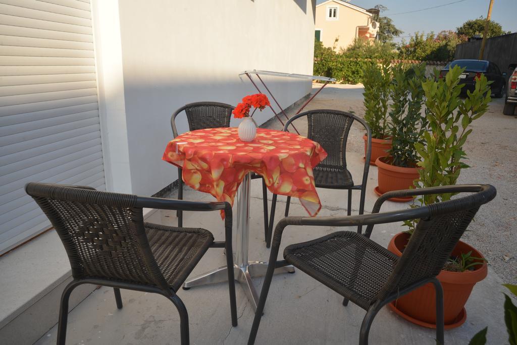 Apartments Lavanda Туран Екстериор снимка