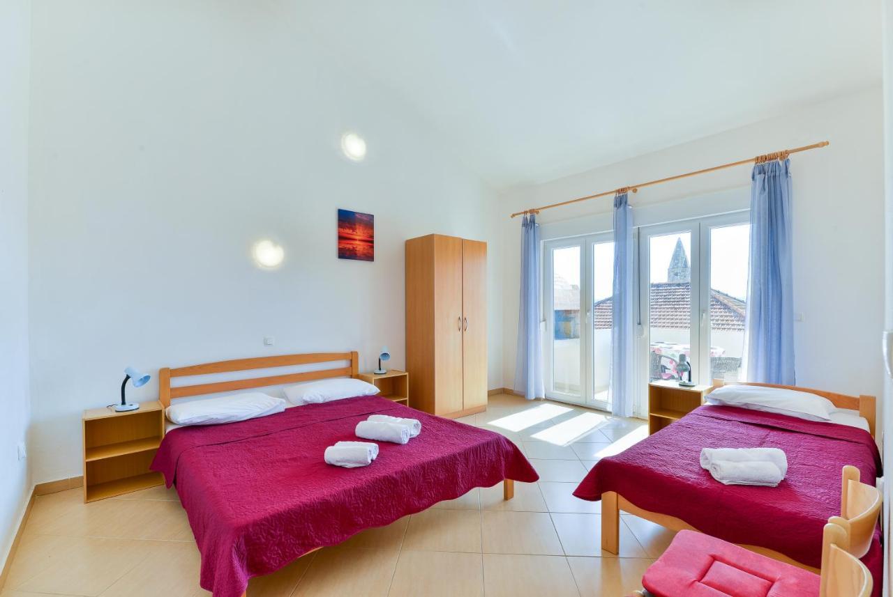 Apartments Lavanda Туран Екстериор снимка